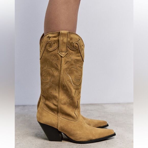 NWT Zara Embroidered Suede Boots - Picture 5 of 12